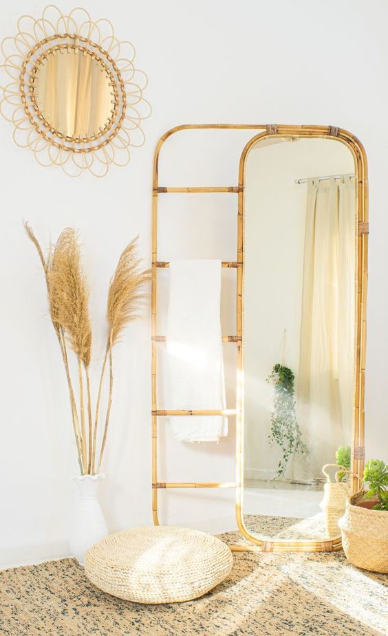 Rattan statement mirror