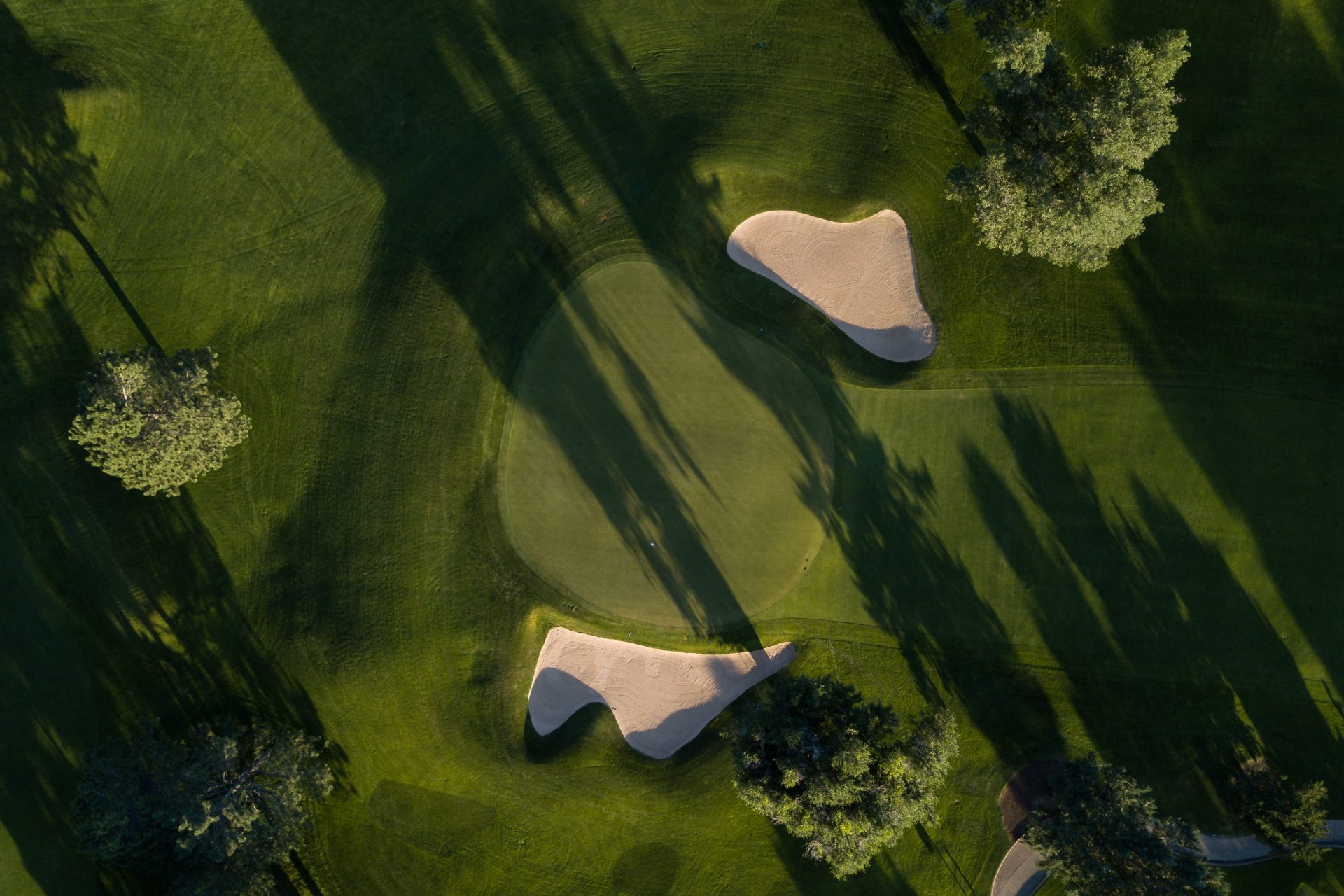 bird's eye view of a golf course