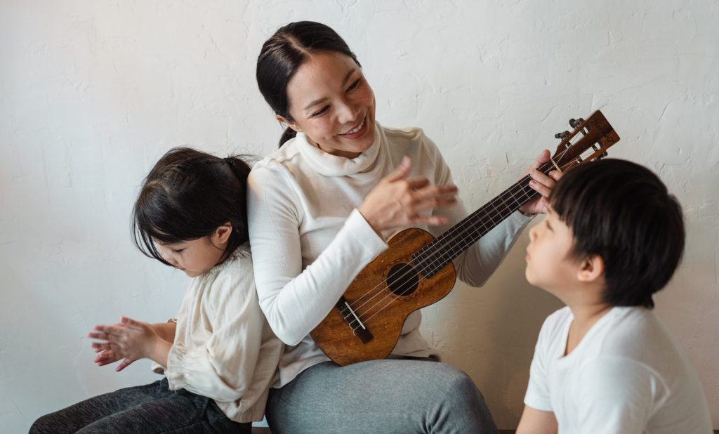 Teaching Kids To Play An Instrument