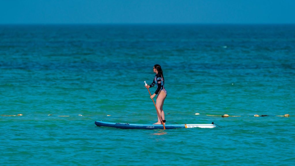 try a more secluded experience at Balinghai Beach