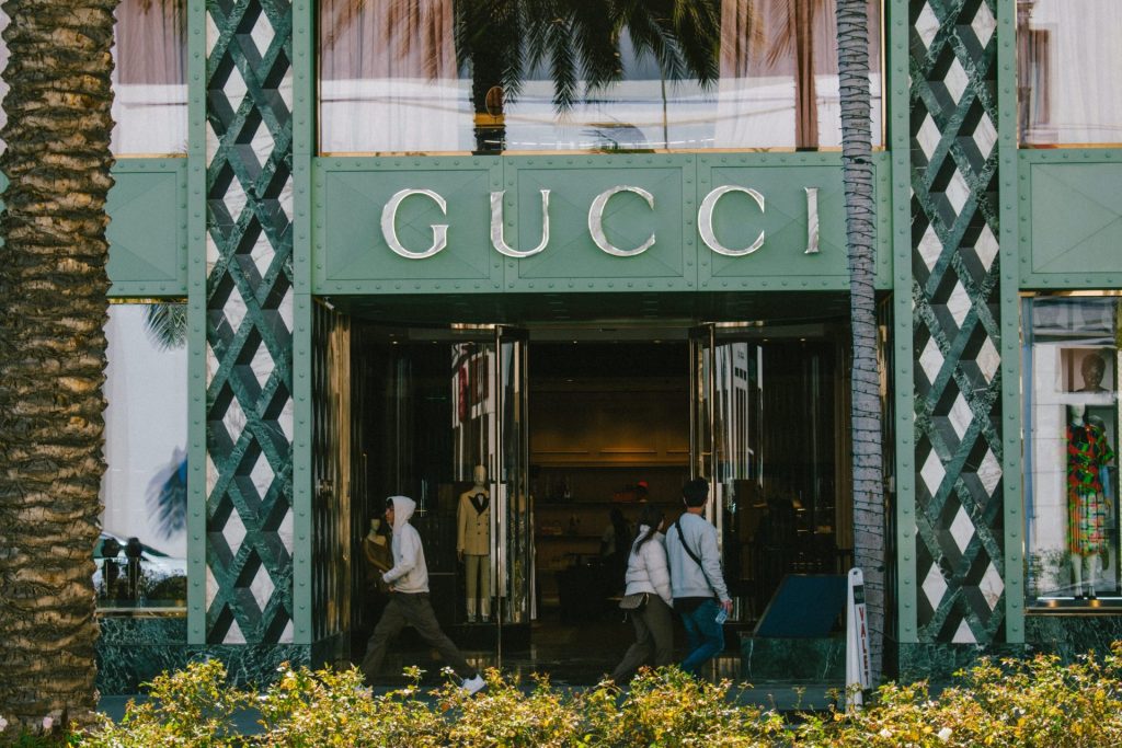 Experiencing New Gucci Makati Store